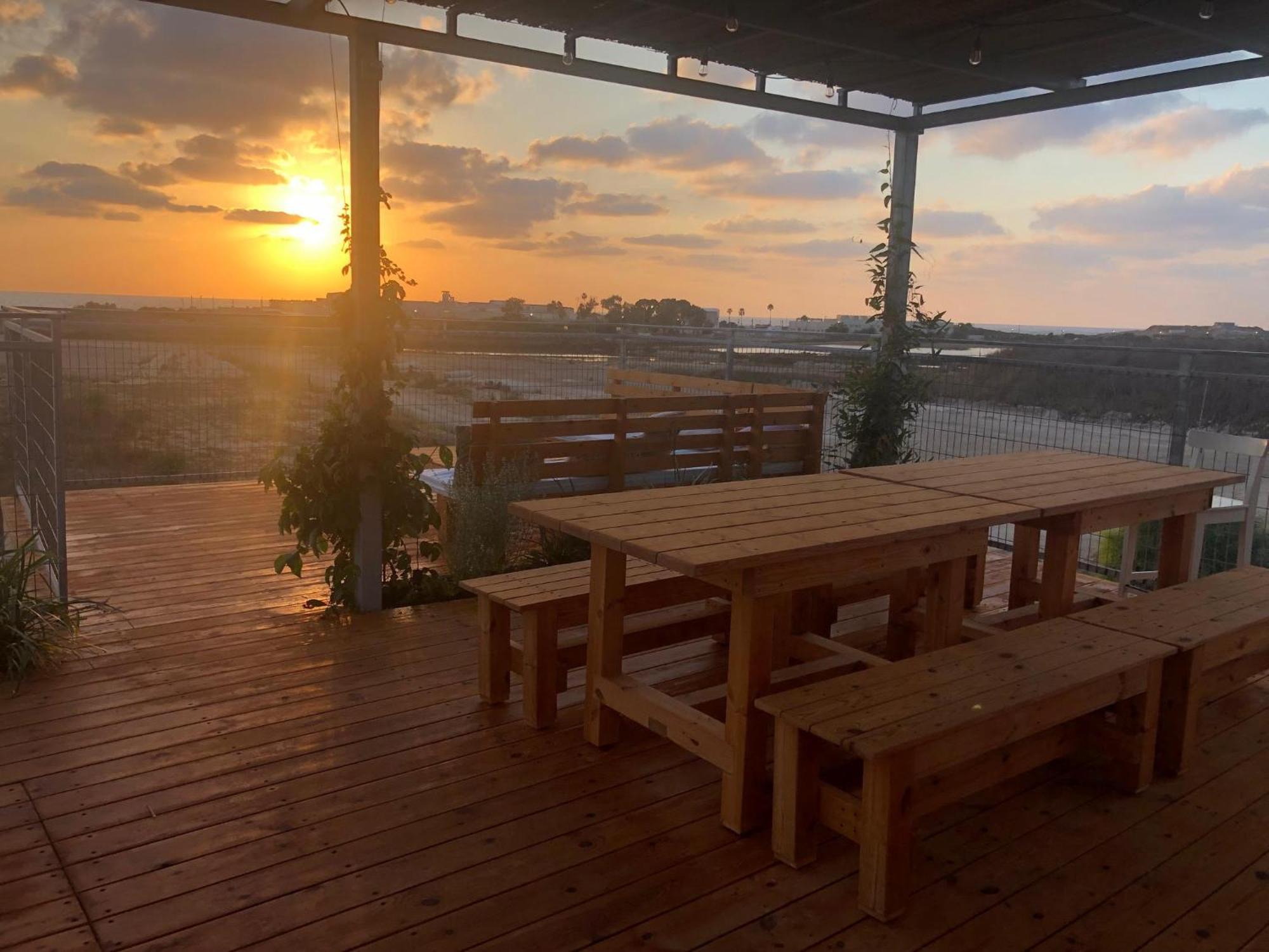 The Turquoise Suite On The Sea Trail, Atlit Экстерьер фото